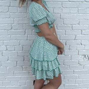 Green and white two piece set size medium